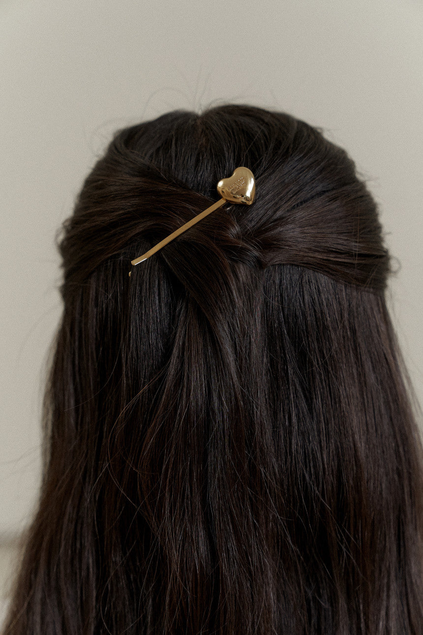 LOVE HAIR PIN