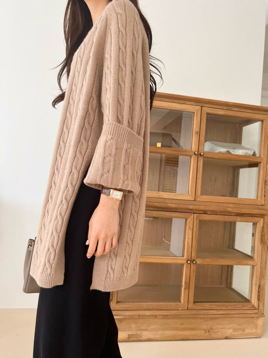 LONG SLIT KNIT