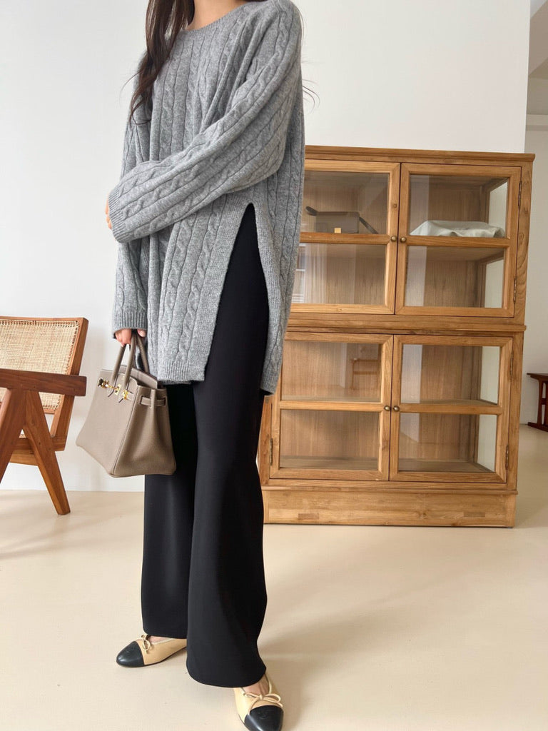 LONG SLIT KNIT