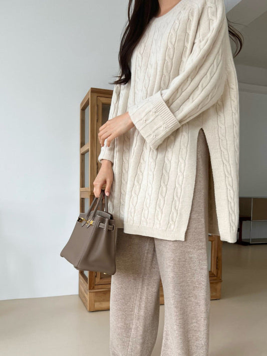 LONG SLIT KNIT