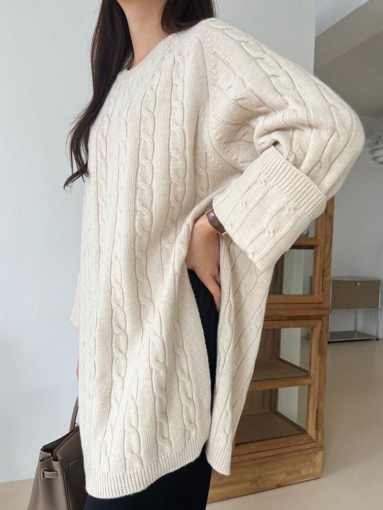 LONG SLIT KNIT