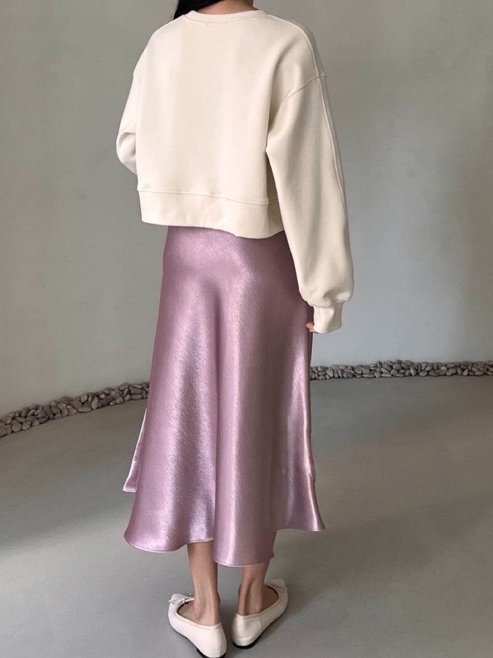 SATIN MID SKIRT