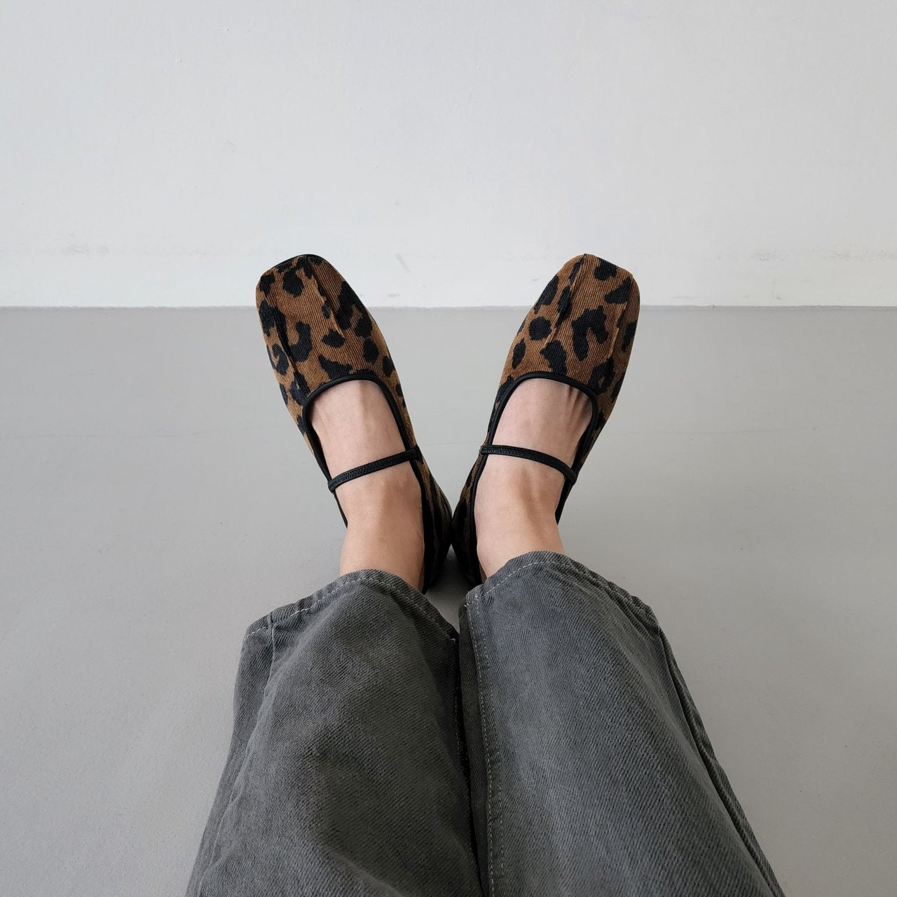 Leopard mary jane discount flats