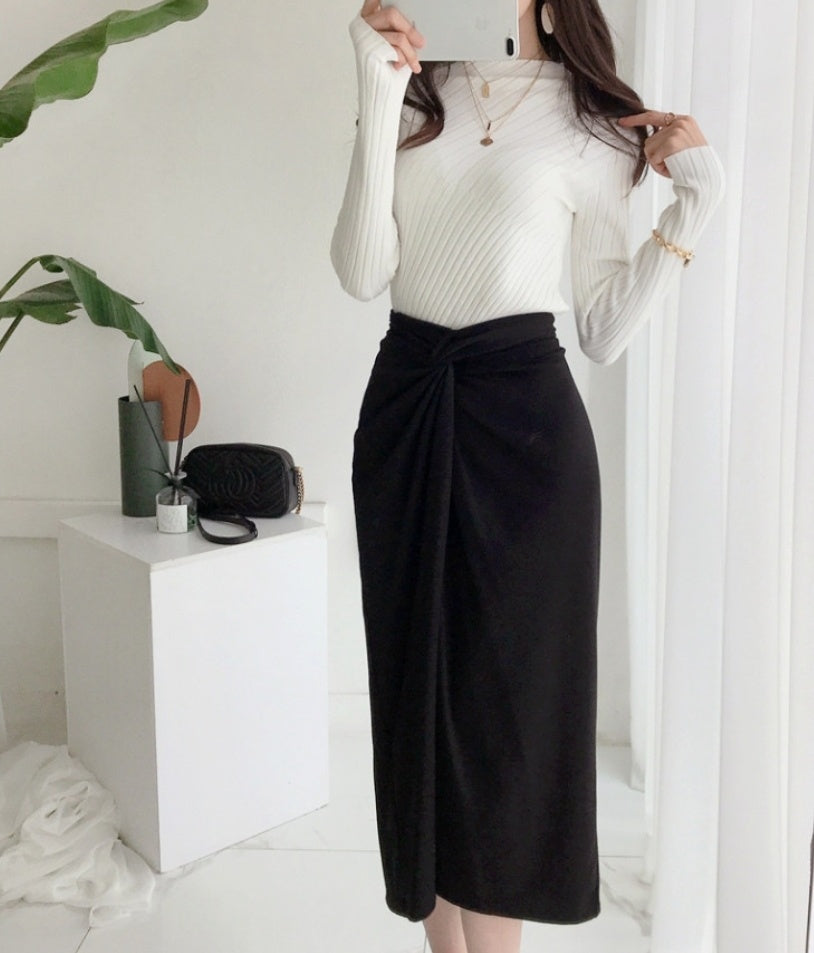 TWIST BANDING SKIRT