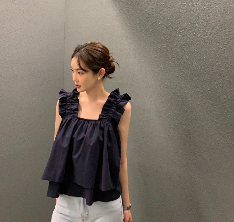 FRILL BLOUSE